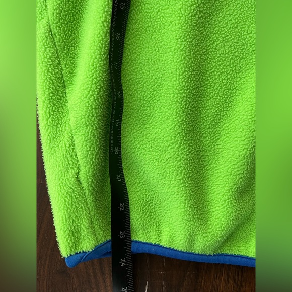 Vintage 80’s 90’s neon green fleece pullover - Picture 8 of 9